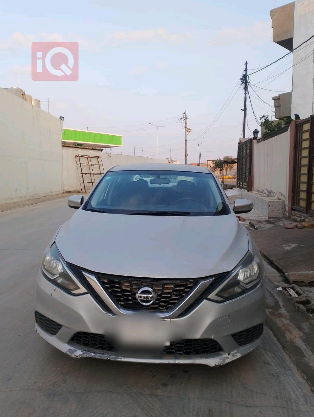 نيسان سنترا